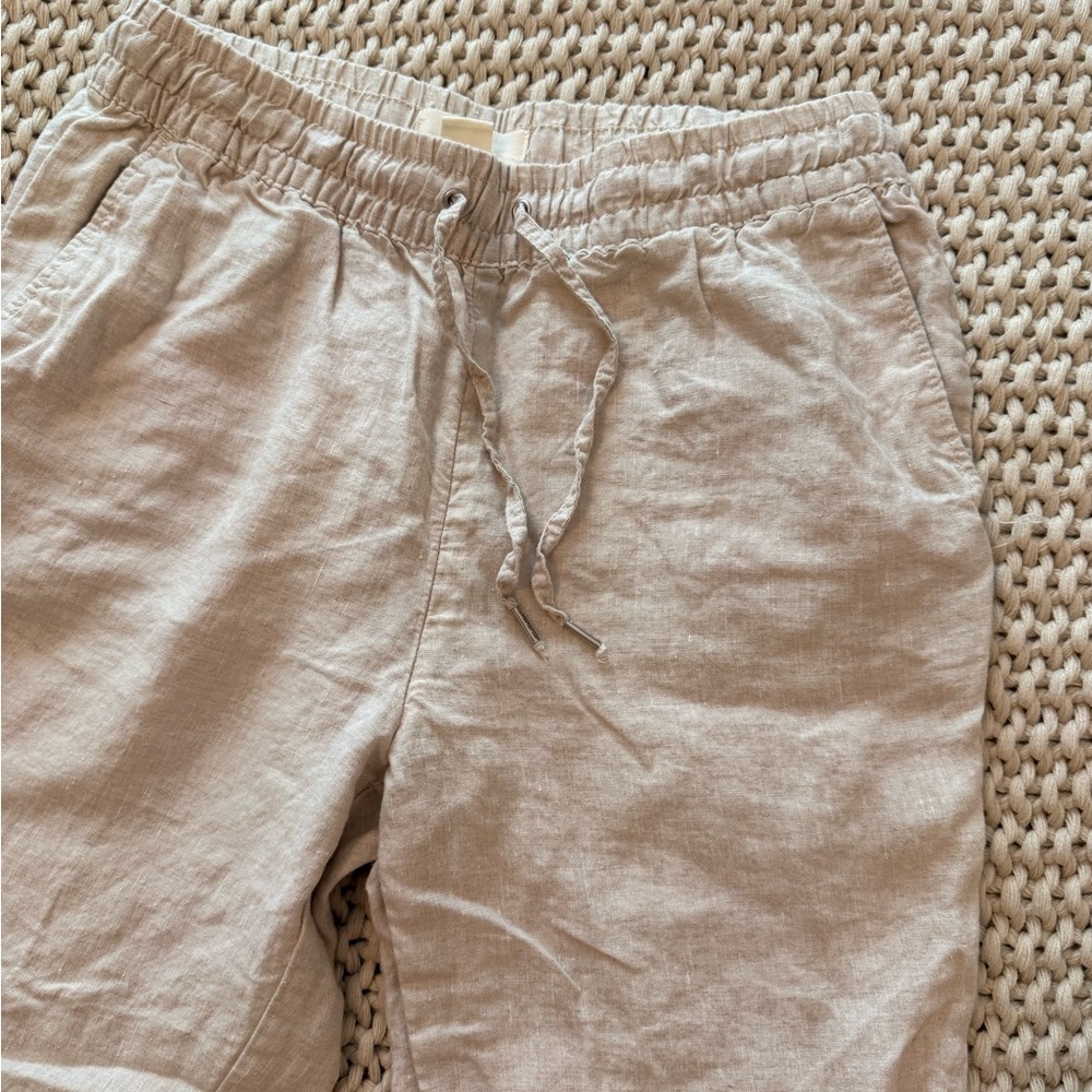 H&M Light Beige Linen Drawstring Capris